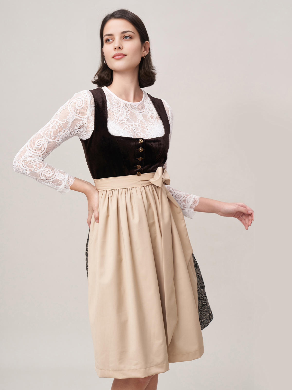 Traditionelles braunes Dirndl mit modernen Akzenten
