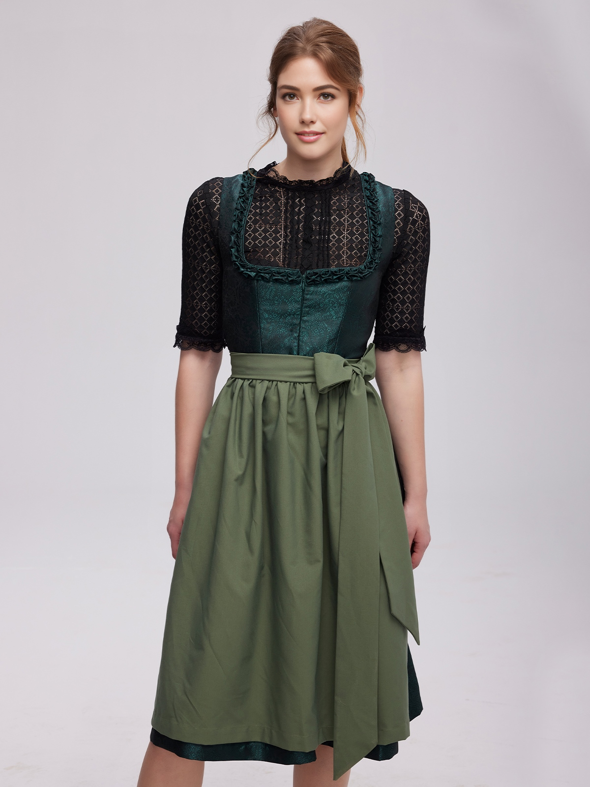 Dirndl 2024 Grün – Eleganz trifft Tradition