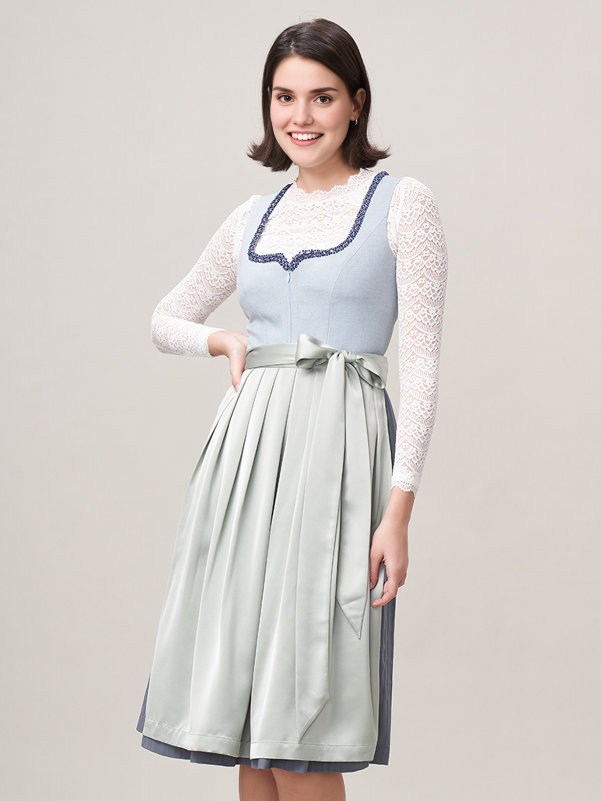 Dirndl-Bluse in Blau