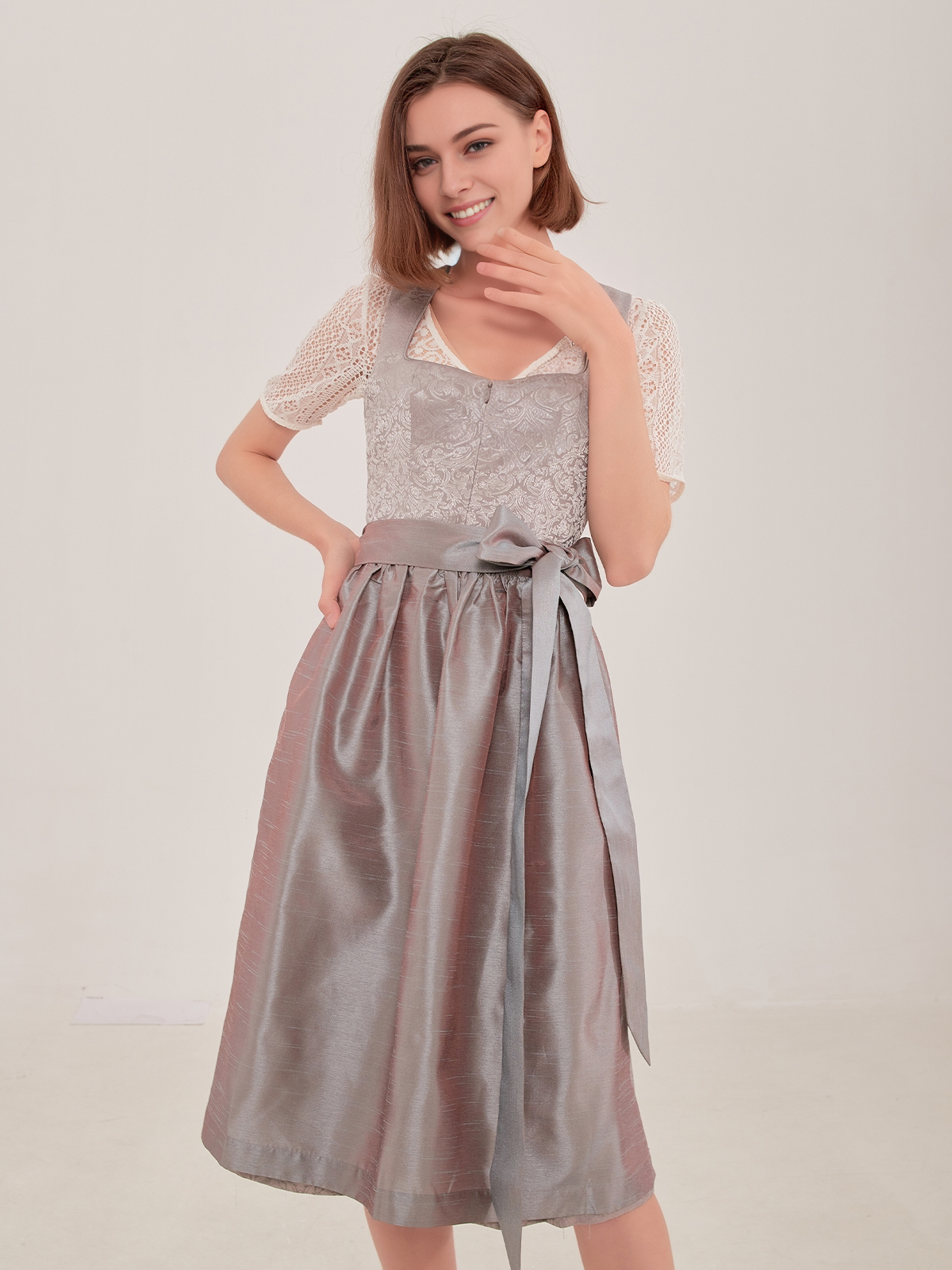 Dirndl in Grün und Braun – Inspirationsquelle für Ihr Outfit