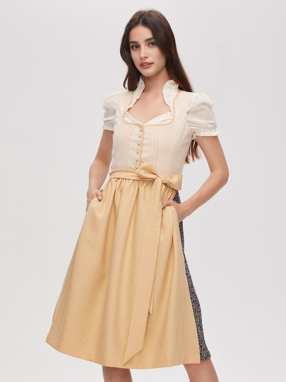 Edelweiß Dirndl in Gelb – perfekt für sonnige Anlässe