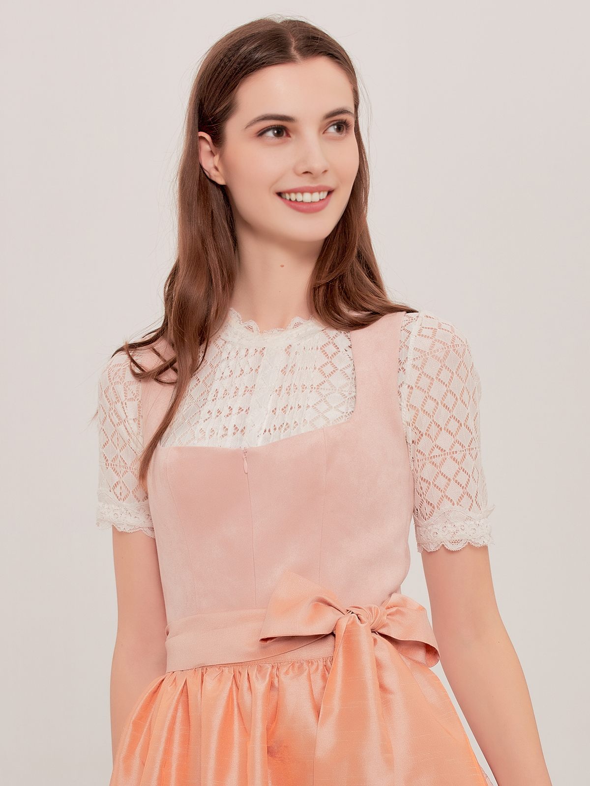 Dirndl Bluse Lila in Rosa